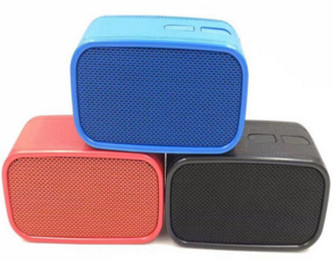 [Y11] Desktop BT Speaker